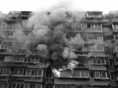 从消防实验了解群租房起火有多可怕？